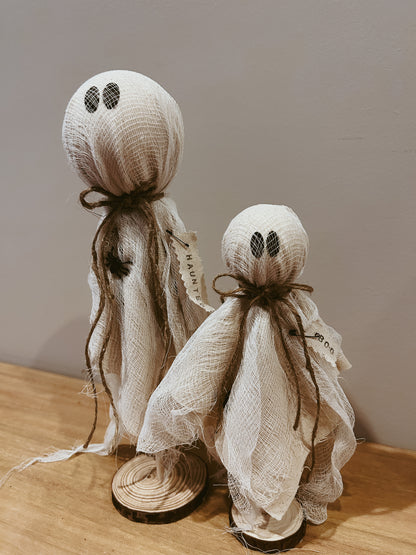 Standing ghostie home decor