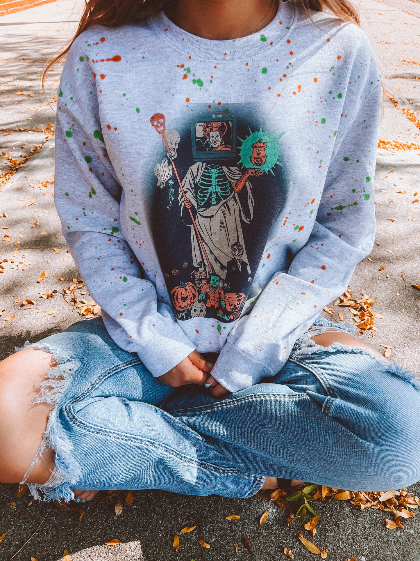 90’s nostalgic Halloween pullover