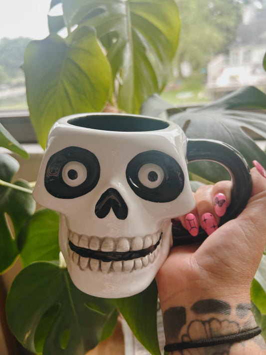 Skeleton mug
