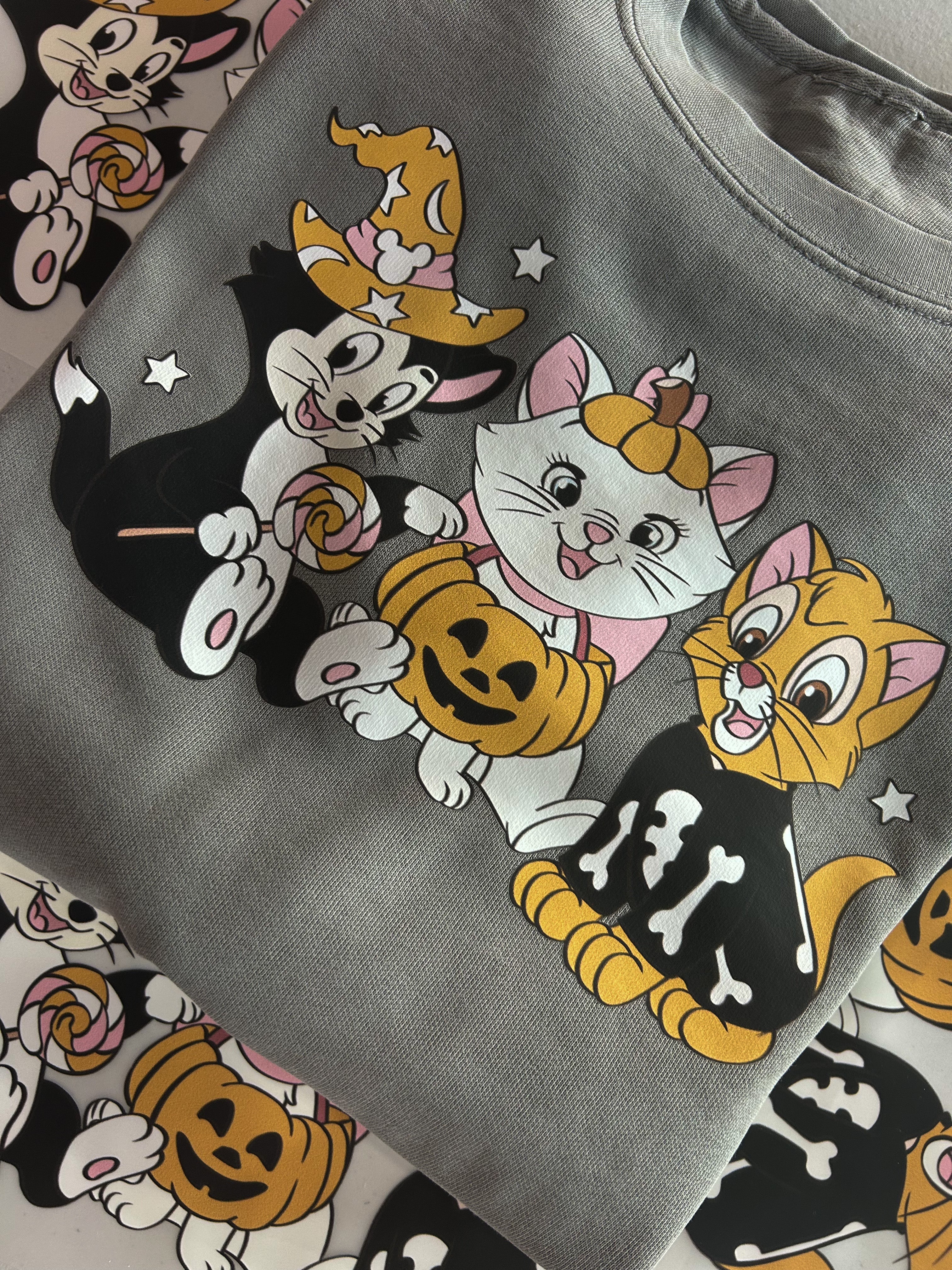 Spooky Aristocats pullover