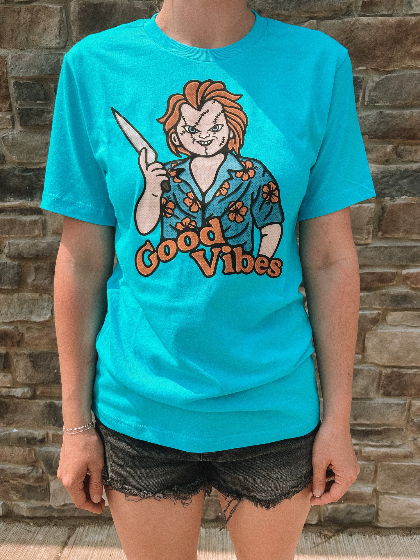 Chucky Tropical Tee / Good Vibes